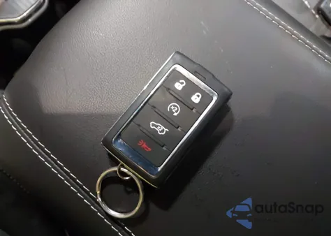 2025 Jeep Grand Cherokee L Limited 4X4 z USA, uszkodzony, nr VIN 1C4RJKBG8S8769506